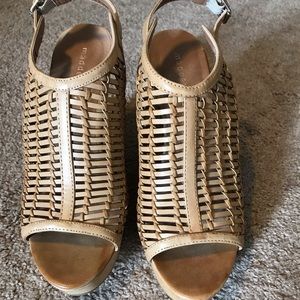 Madden Girl Wedges Size 9